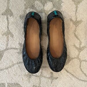 Tieks obsidian Black Flats